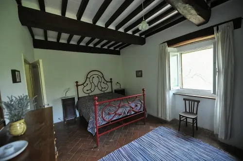 beautiful tuscan villa with pool, ideal for groups