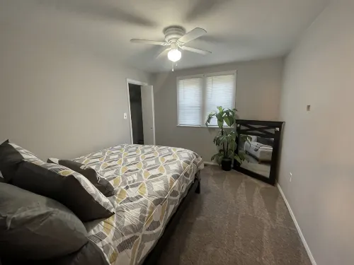 Corporate Leasing in Huntsville/ Harvest/ Madison area. 6 mins to Downtown HSV - Homestays
