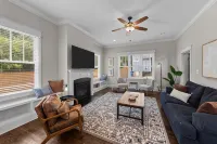 Traditional 4BR Craftsman, In DT Durham, Near Duke