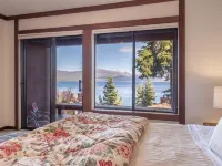 Luxury Re-modeled Lake Front, Stunning Views - Private beaches, piers, hiking Hotels in Dollar Point