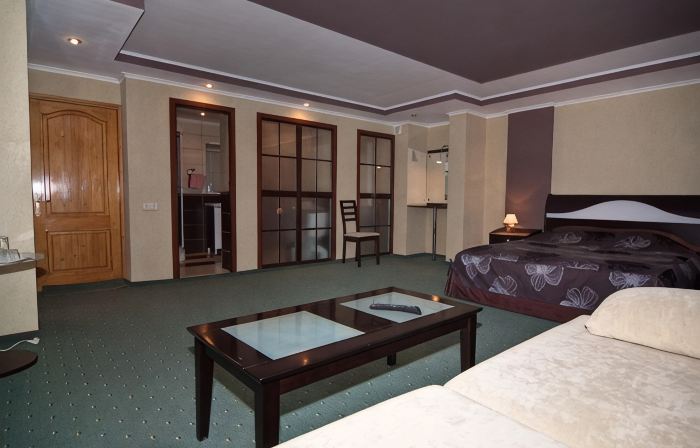 Zul Hotel
