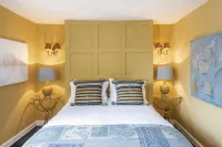 Spacious Luxury Georgian Townhouse in the heart of Bath - บังกะโล