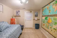 COZY Lower Level 3 Bedroom Private Suite in South Boulder