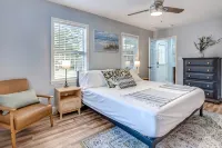 The Periwinkle Cottage, 3BR, 2BA Fort Mill Retreat. Close to Downtown!