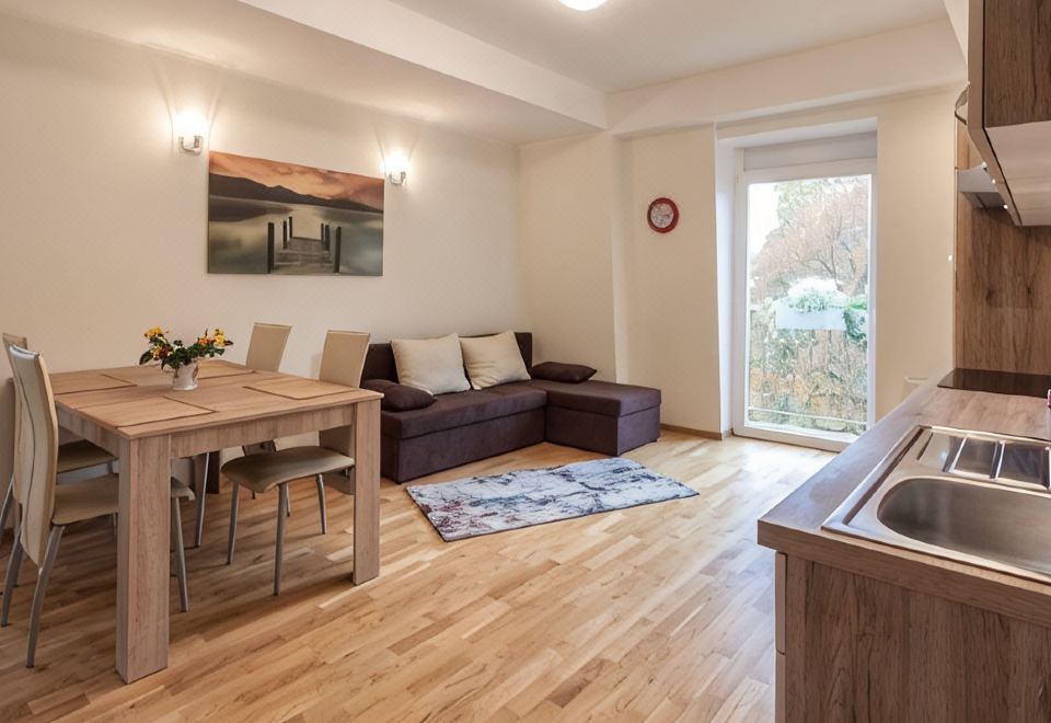 Park Villa Apartments - Housity