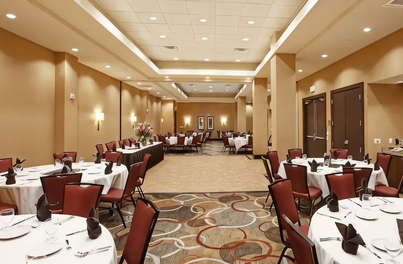 Embassy Suites by Hilton Palmdale photo 3