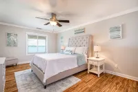 Where Family Memories Are Made | Main Channel Luxury | Pool | Sleeps 14 - Jacuzzi