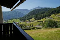 Alpen Hotel "Villa Bello" - Mountain view