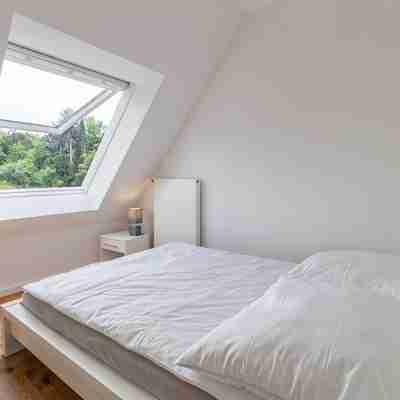 Garden house: Beautiful vacation home for up to 14 guests with a huge garden Rooms