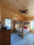 "ENDLESS VIEW" Red River Gorge/Natural Bridge- New Construction!! Dog Friendly!! - 3-Star