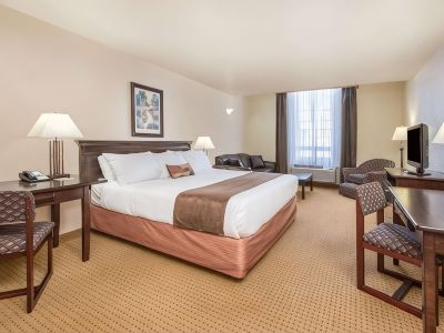 Gold Circle Inn
