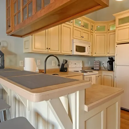 Unique Craftsman Style Loft Downtown Bloomington