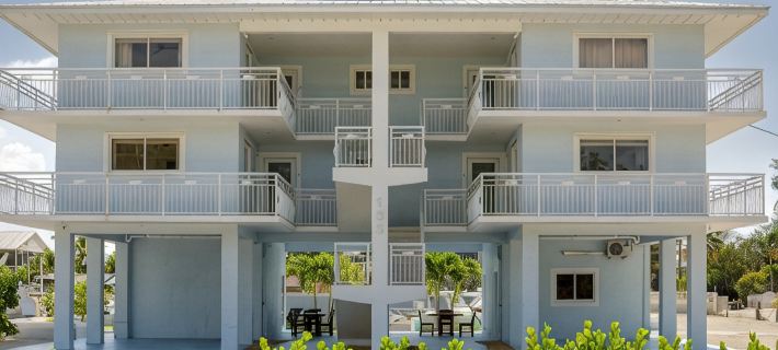 Boater’s Family Retreat in Key Largo with Waterfront Views and Dock Access Hotels in Key Largo