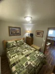 ADVENTURES ON LAKE GOGEBIC - Chalets