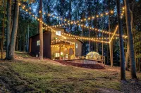 Lamplighter House - Hot Tub, Firepit, Sauna & Games 15-min from Asheville, NC - 4-Star