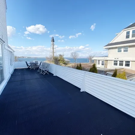 The Sunset Lighthouse Marblehead - Exclusive Waterfront 3brm/2.5bath Home