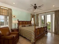 Luxury Home in Feb. Pt. with dip pool, spectacular ocean views, steps to beach - Kolam Renang
