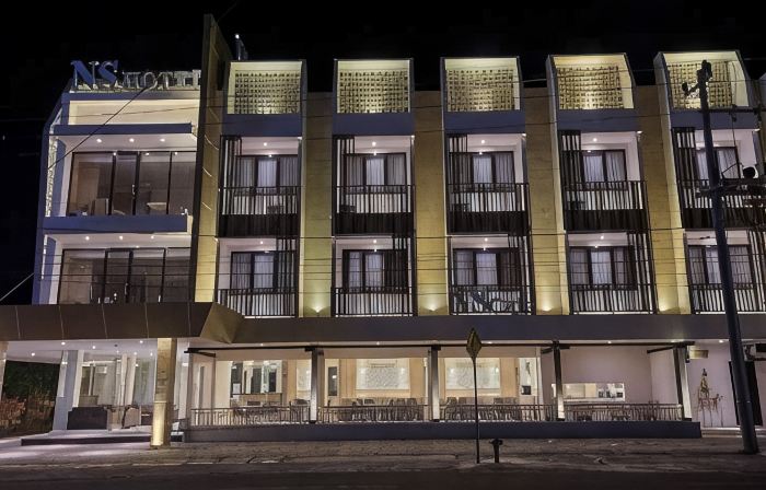 NS Hotel by Dominic