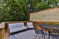 The White Goose Cottage in Downtown Franklin - บังกะโล