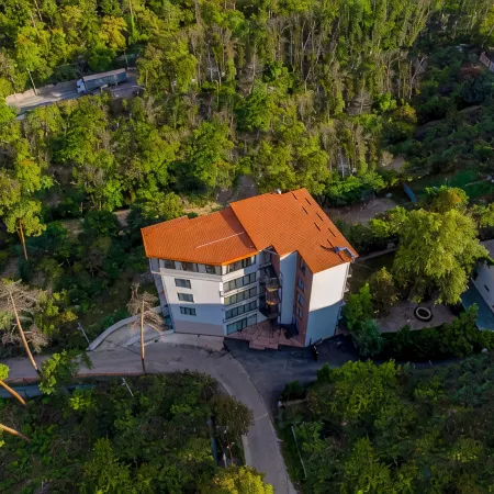 Emerald Borjomi Hotel