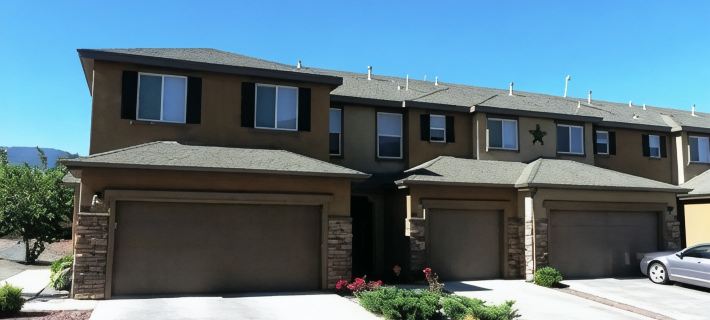 Super cute, family friendly, pool, rec room, near Zion, Bryce, & Shakespeare Hotels in Iron County