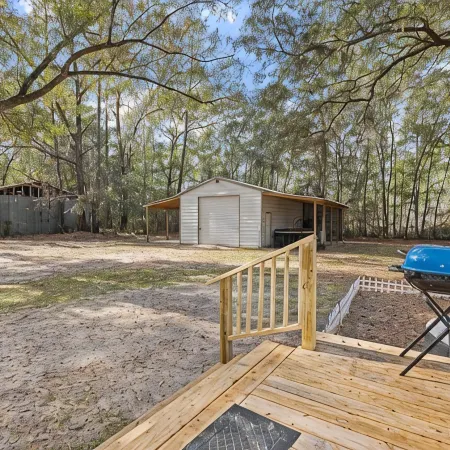Cozy Bluegill Cottage