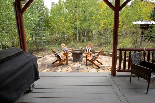 Ski in/ski out Granby Ranch Home- Ski, Golf, Fish, Bike, Hike, Relax- sleeps 8 - 4-Star