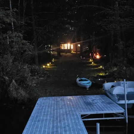Red Oak Retreat - Cabin on the Water