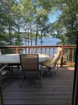 Escape to Paradise: Your dream vacation awaits in our stunning lakefront rental! - Chalets