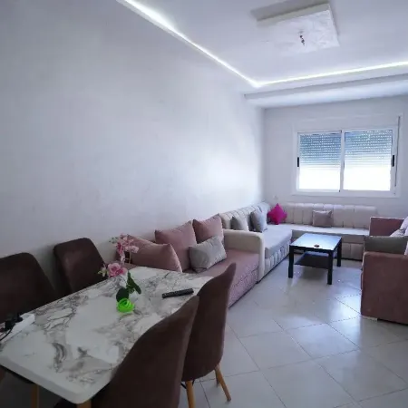 Charming 2-Bedroom Apartment with Garden View in Martil