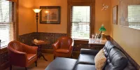The Village Inn of Woodstock - Boutique