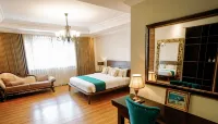 Solano Hotel & Resort at Casa Ysabel - Pools