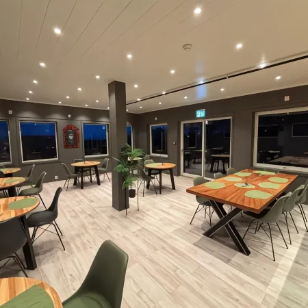 Lofoten Bed & Breakfast Reine - Rooms & Apartments