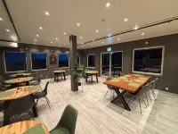 Lofoten Bed & Breakfast Reine - Rooms & Apartments - 3-Star