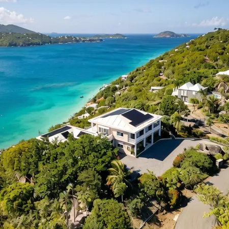 Stunning 360° Views of Magens Bay, St.John & BVI's. Luxury 6 bedroom villa