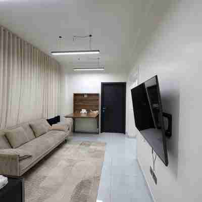 Luxury furnished apartments - Makkah Al-Shara'i Dining/Meeting Rooms