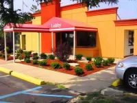 A Victory Inn - Roseville Hotels in Clinton Township