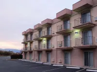 Days Inn by Wyndham Medford