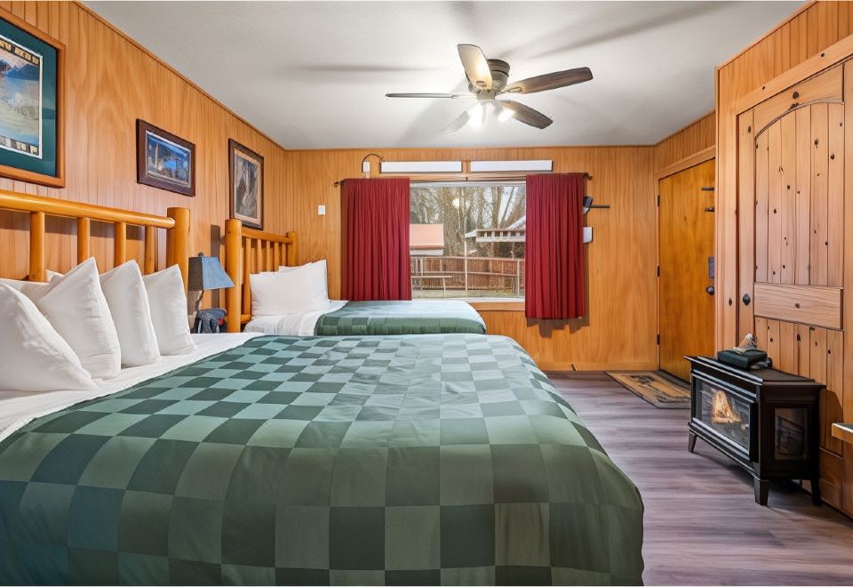 Brundage Bungalows - Housity