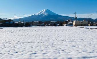 Lake Villa Kawaguchiko