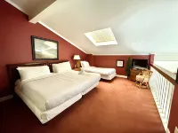 80Bpd, Four Bedroom, Two 1 2 Bath Log-Sided Condo with Lake View , Garage Condo Hôtels à : Center Township