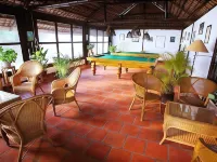 Whale Island Resort Hotels in Van Thanh