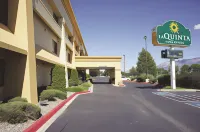 La Quinta Inn & Suites by Wyndham Albuquerque Journal Ctr NW