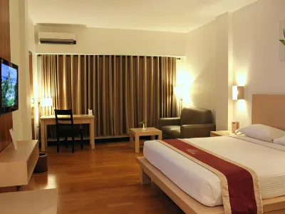 Hotel Ebony Batulicin Hotel dekat Rejowinangun Snack " Dewi Jaya "