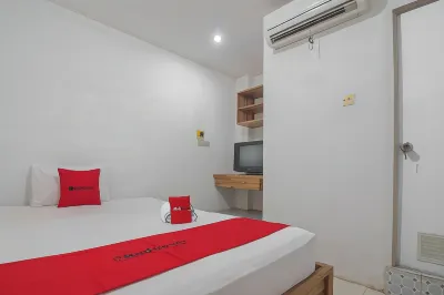 RedDoorz Near Gajah Mada Pontianak