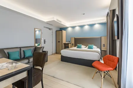Grand Hôtel Clichy Paris