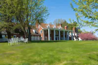 The Inn at Tacaro Estate Hotels in Anne Arundel County