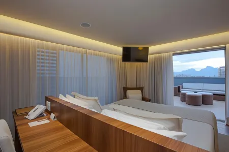 Vogue Square Fashion Hotel by Lenny Niemeyer