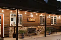Bryce Pioneer Village Hotels near Bryce Village RV Park