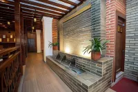 Airport Himalaya Boutique Hotel